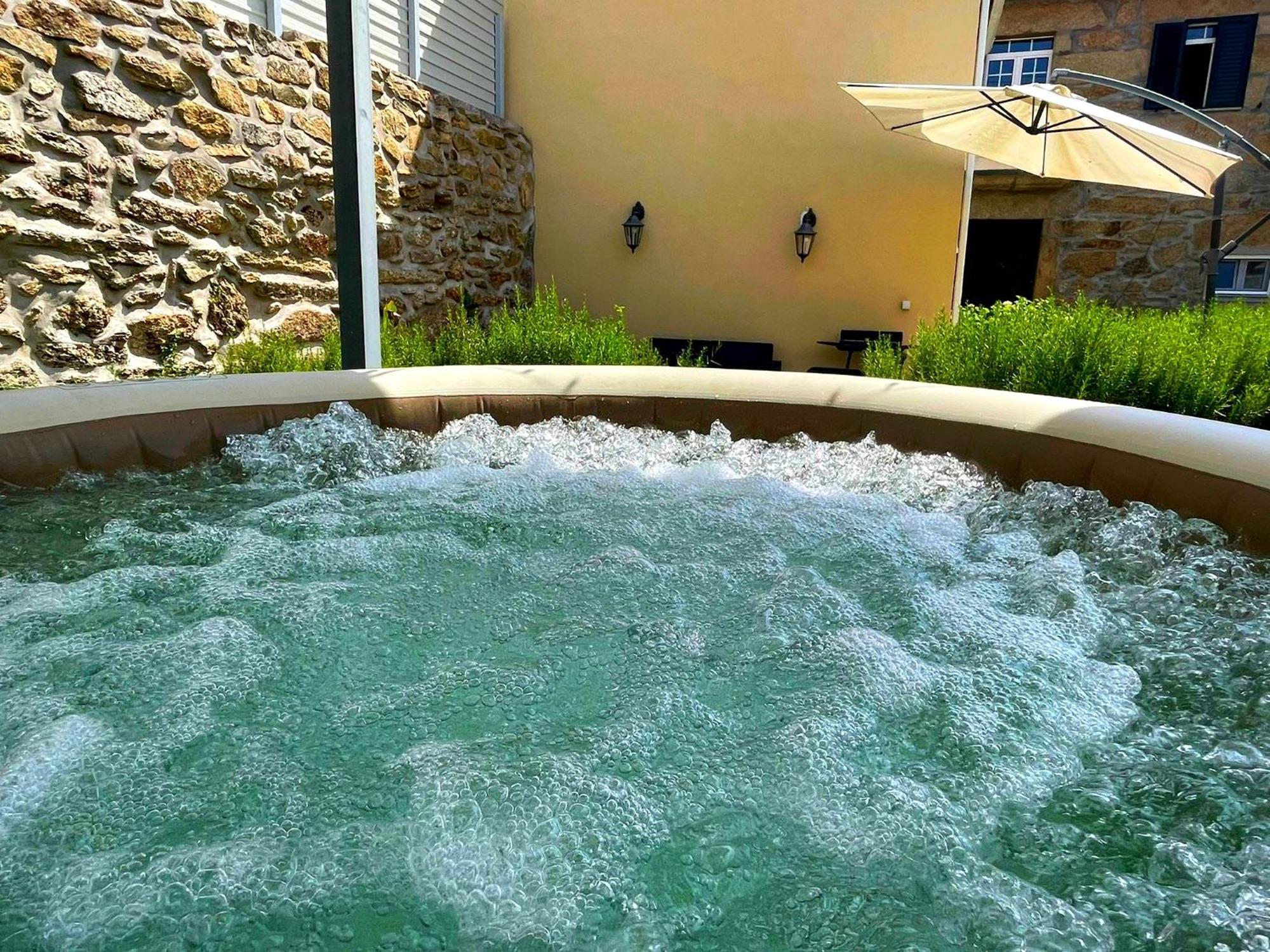 Cantinho D'Aldeia - Jacuzzi Guarda Dış mekan fotoğraf
